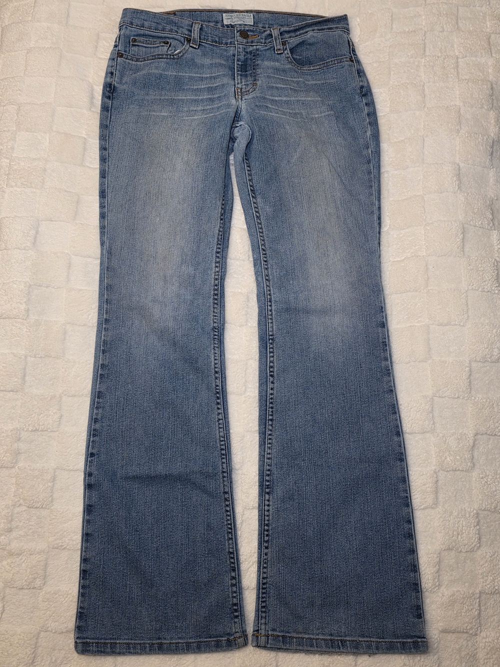 VINTAGE AMERICAN EAGLE OUTFITTERS FLARE JEANS MEDIUM WASH DENIM SIZE 6 REG